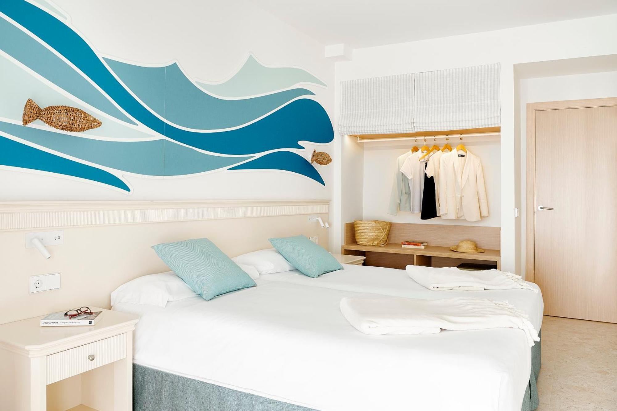 Suite Familiar con vistas al mar en una ubicación prioritaria